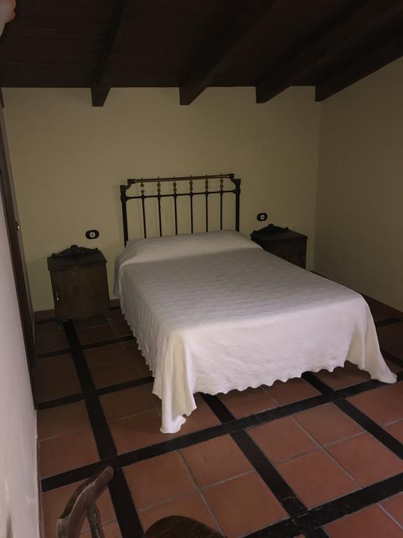 Hotel Rural La Muralla De Ledesma Exterior photo